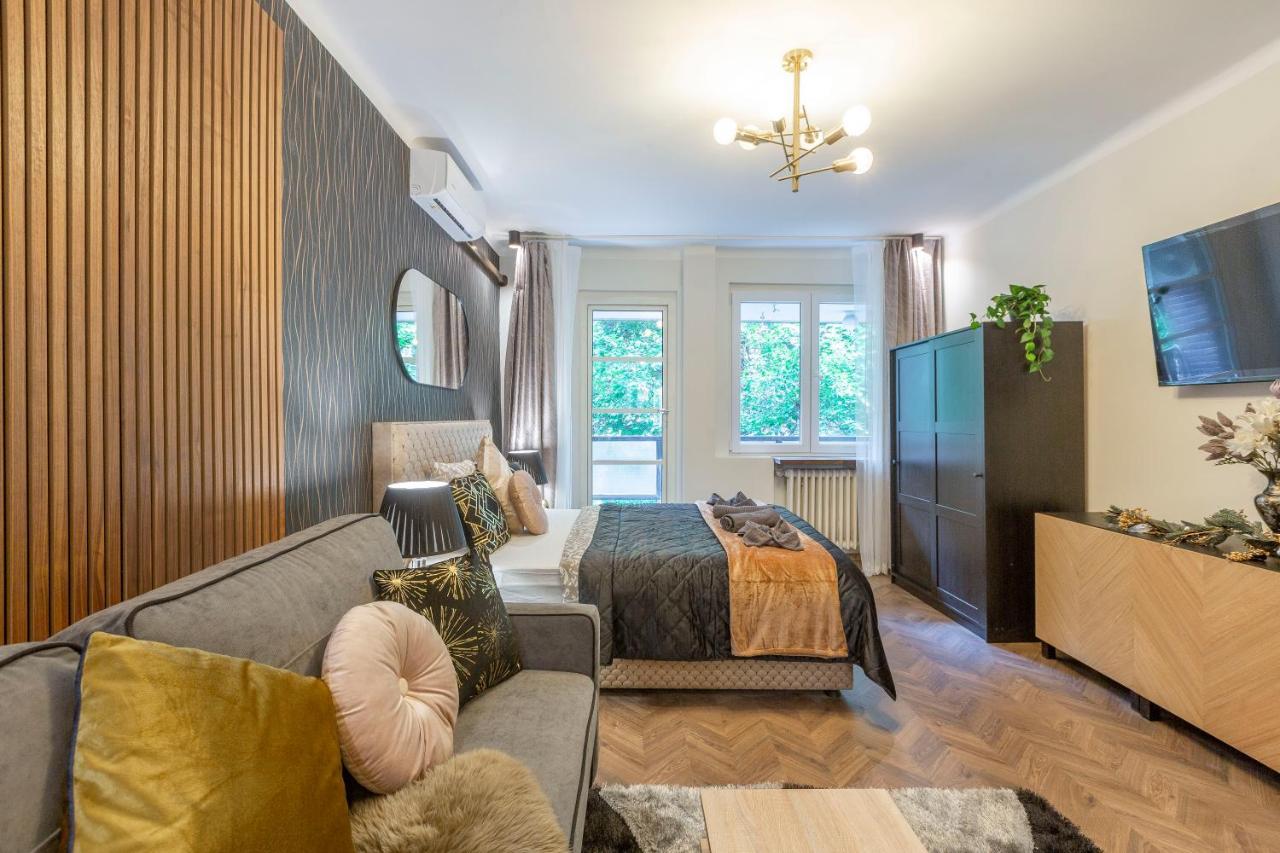 בודפשט Stylish Quentin Apartment In The King Street מראה חיצוני תמונה