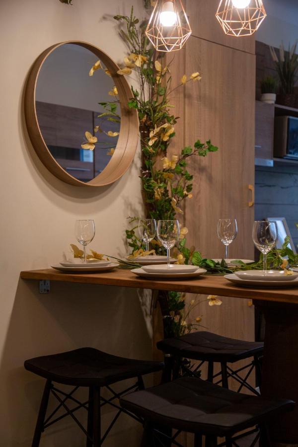 בודפשט Stylish Quentin Apartment In The King Street מראה חיצוני תמונה