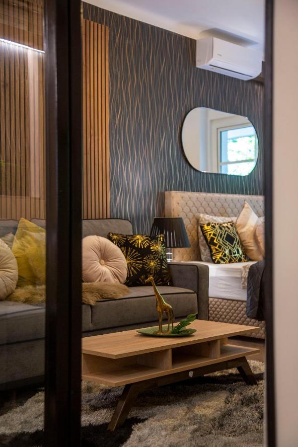 בודפשט Stylish Quentin Apartment In The King Street מראה חיצוני תמונה